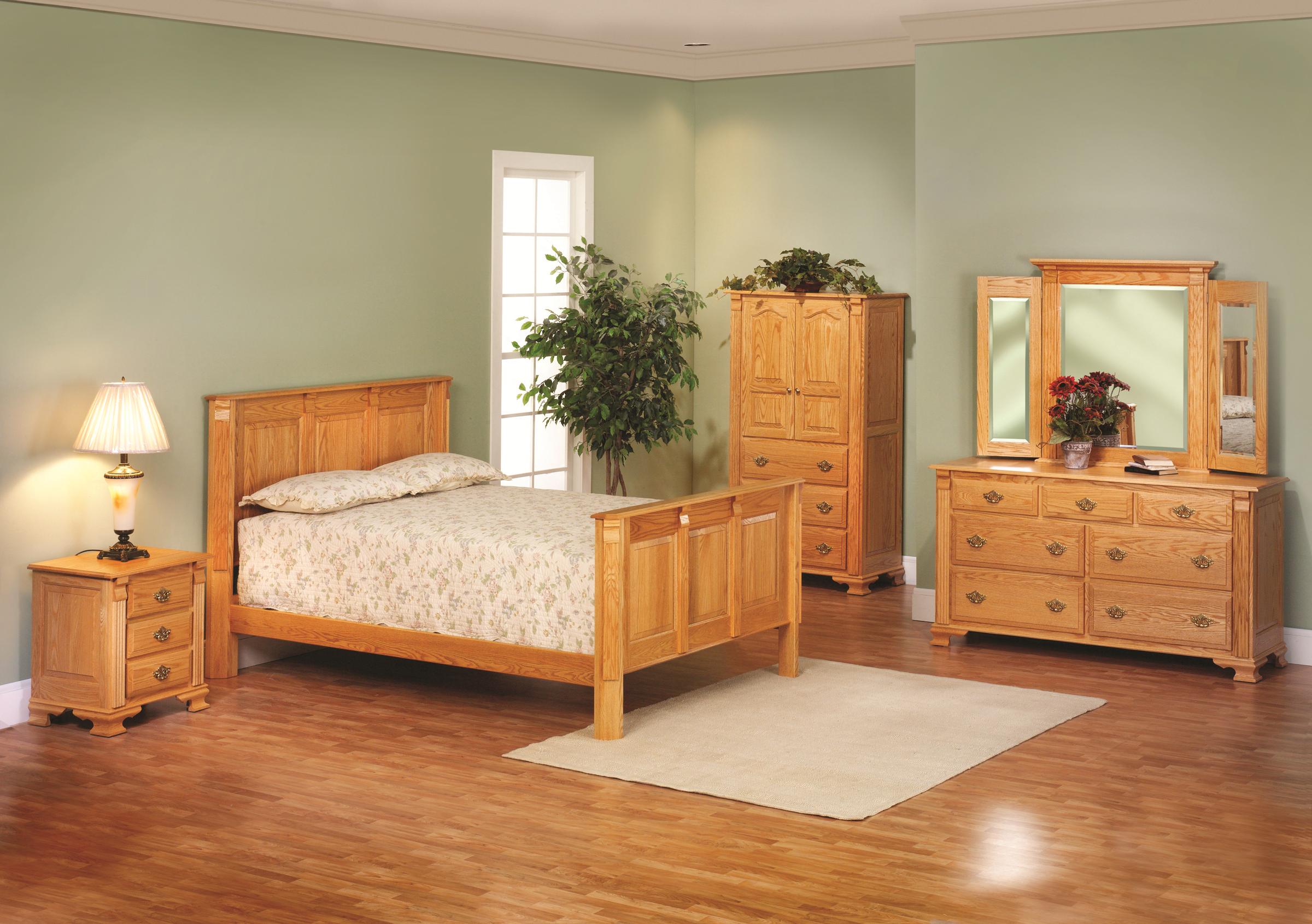 Journeys End 7 Drawer Dresser with with Fluted Columns and Bracket